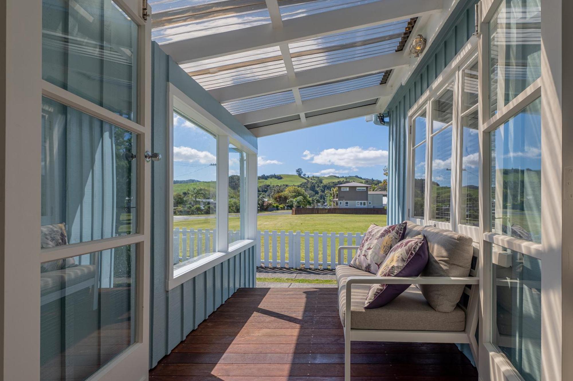 Blue Belle Cottage Whitianga Buitenkant foto